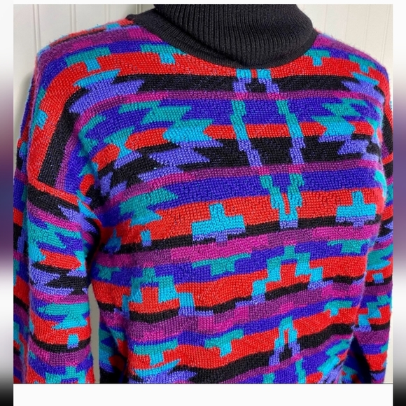 Tyrolia by Head Aztec Ski Sweater Sz Medium - Picture 3 of 6